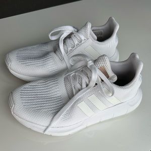 Adidas Sneakers - White - Size 8 US W